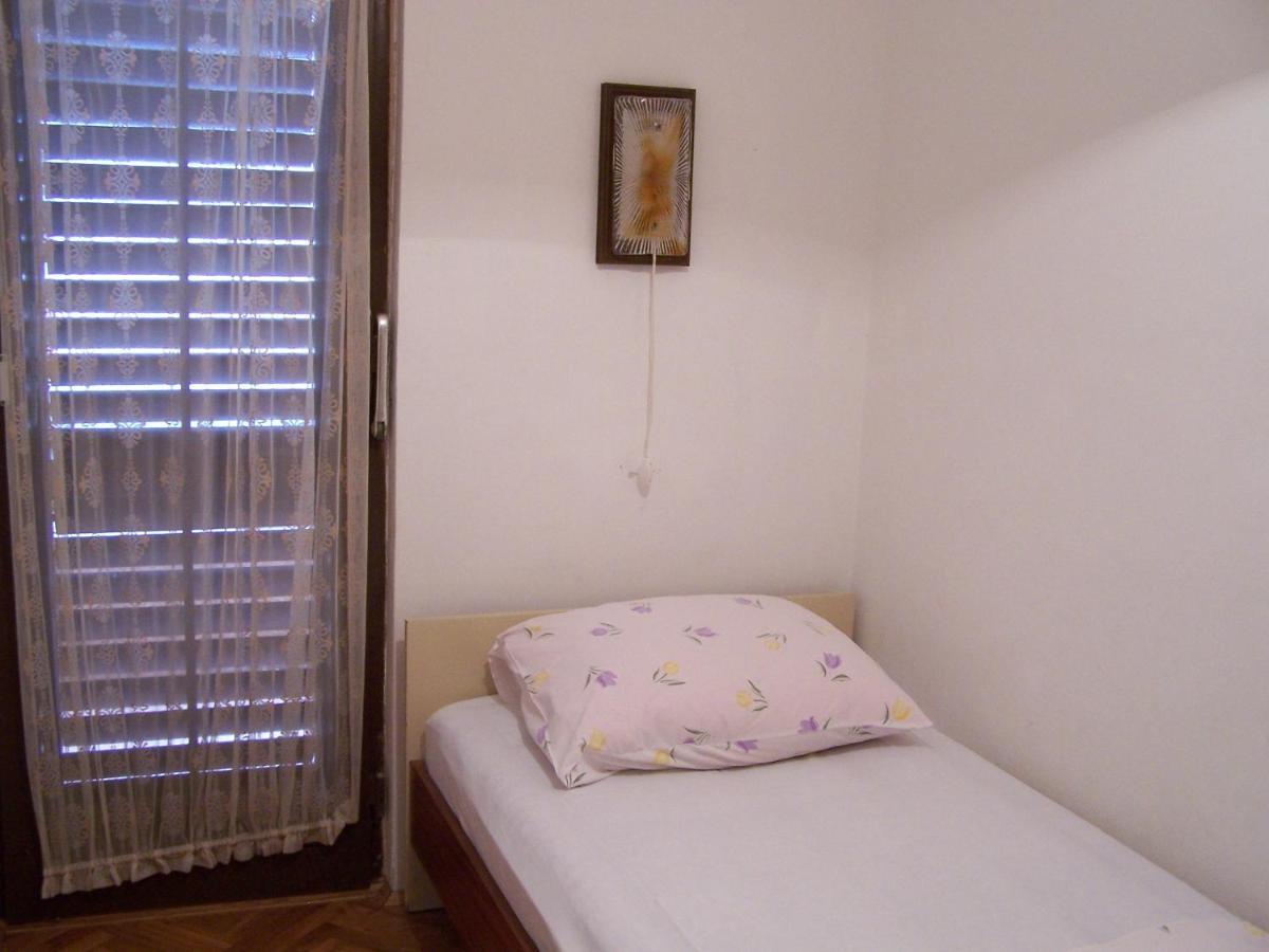 Apartments By The Sea Novalja, Pag - 18154 Bagian luar foto